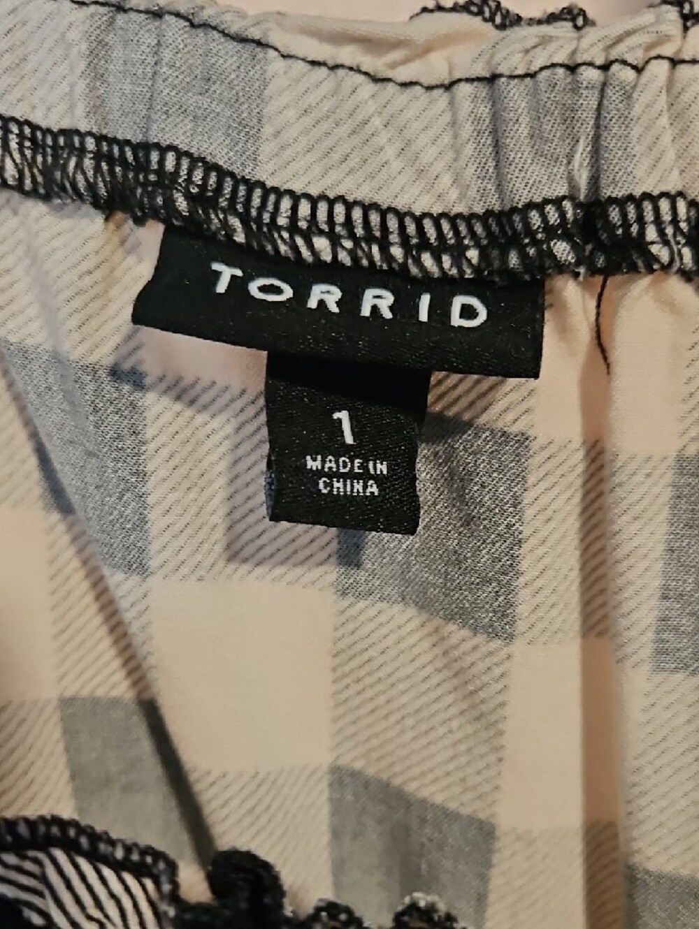 torrid Black and White Gingham Tie-Shoulder Romper With Pockets - Picture 2 of 4